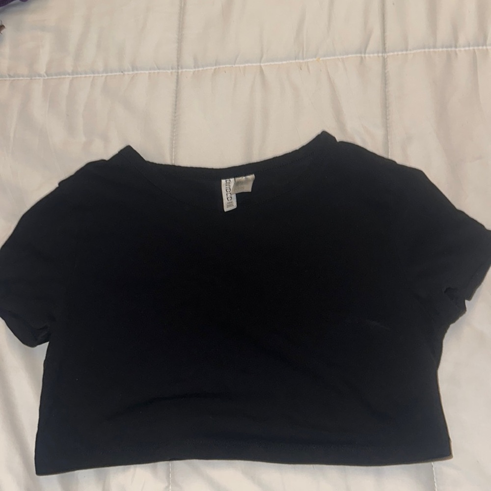 Black crop top